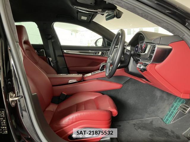 Porsche PANAMERA 2019-04 7813390-8