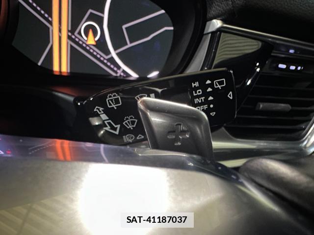 Porsche PANAMERA 2019-06 7814132-15