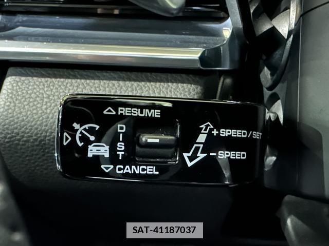 Porsche PANAMERA 2019-06 7814132-16