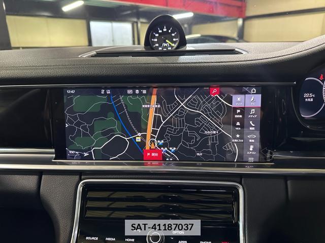 Porsche PANAMERA 2019-06 7814132-4