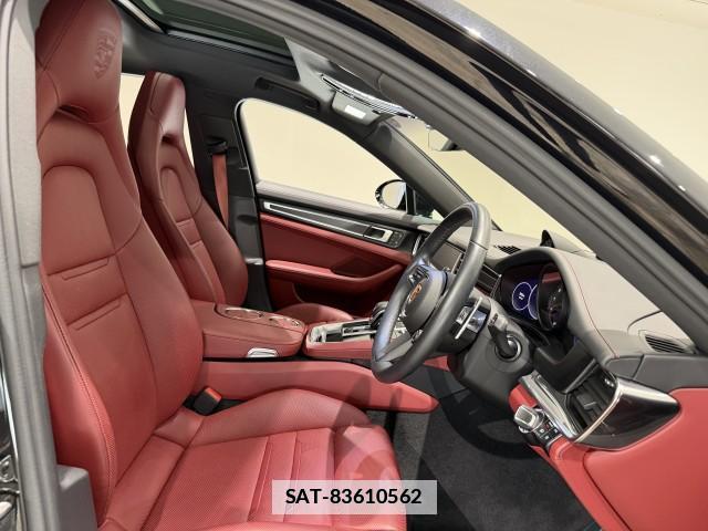 Porsche PANAMERA 2023-04 7817719-4