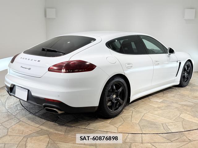 Porsche PANAMERA 2014-06 7817752-2