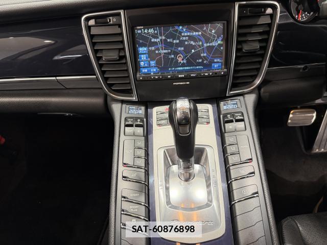 Porsche PANAMERA 2014-06 7817752-7