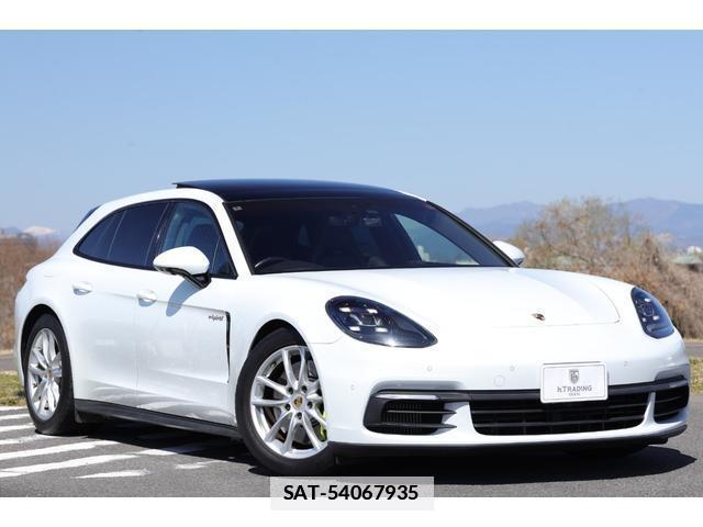 Porsche PANAMERA 2018-03 7818640-18