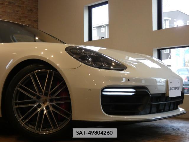 Porsche PANAMERA 2017-12 7820229-4