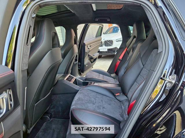 Porsche PANAMERA 2019-09 7820301-16