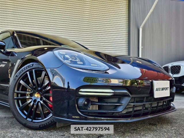Porsche PANAMERA 2019-09 7820301-4