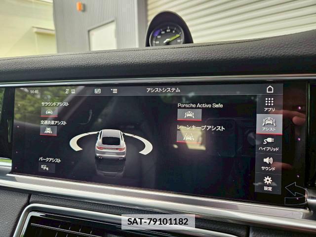 Porsche PANAMERA 2018-12 7820304-13