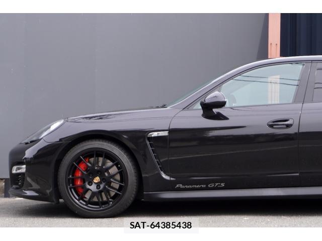 Porsche PANAMERA 2013-04 7820589-14