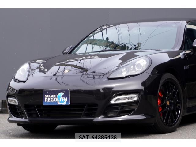 Porsche PANAMERA 2013-04 7820589-2