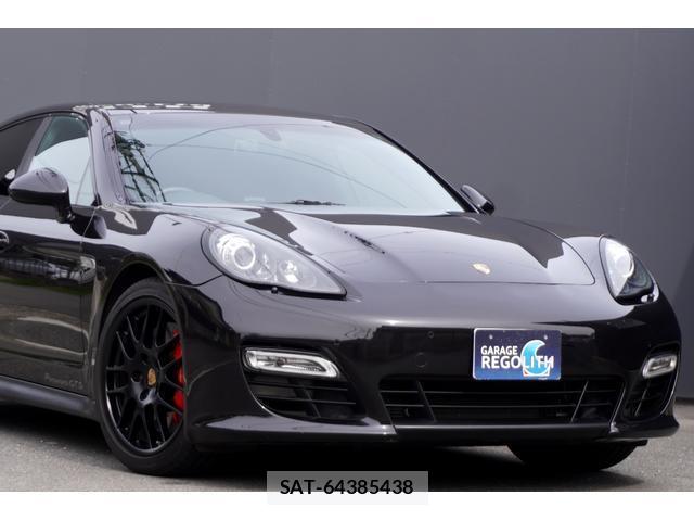 Porsche PANAMERA 2013-04 7820589-5