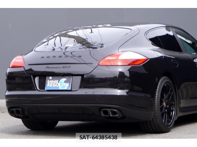 Porsche PANAMERA 2013-04 7820589-8