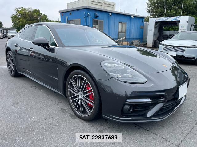 Porsche PANAMERA 2019-12 7823131-0