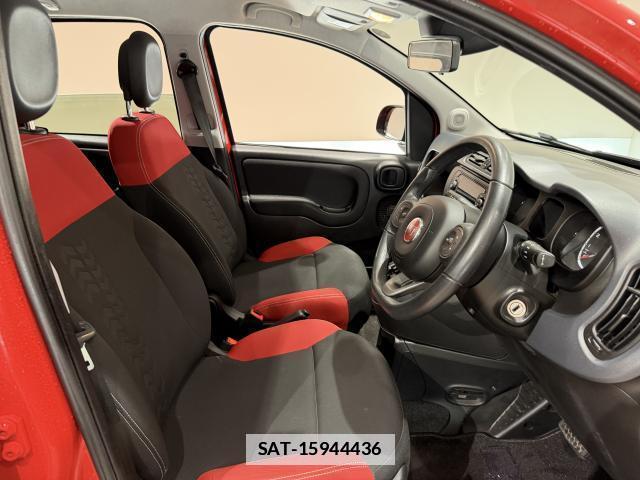 Fiat PANDA 2019-06 7817764-4