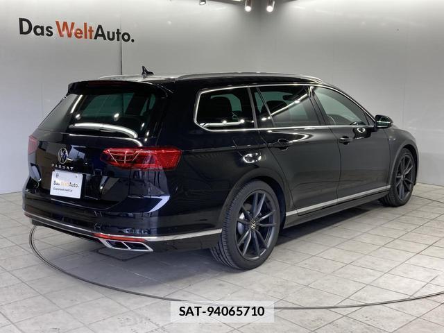 VolksWagen PASSAT VARIANT 2024-09 7811979-15