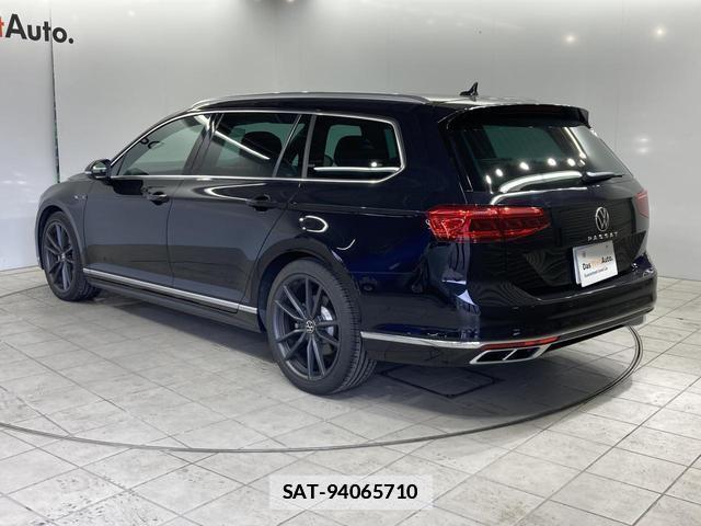 VolksWagen PASSAT VARIANT 2024-09 7811979-16