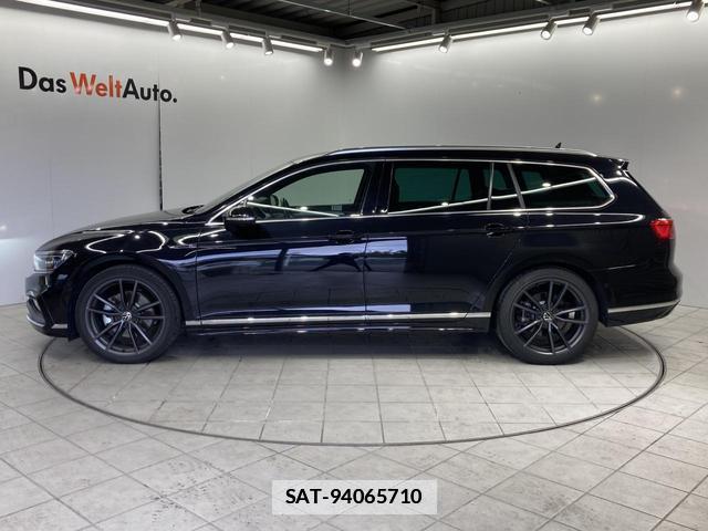 VolksWagen PASSAT VARIANT 2024-09 7811979-18