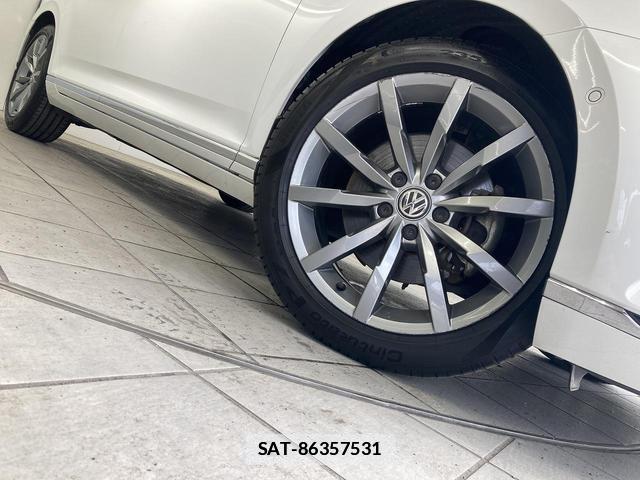 VolksWagen PASSAT VARIANT 2020-11 7811999-11