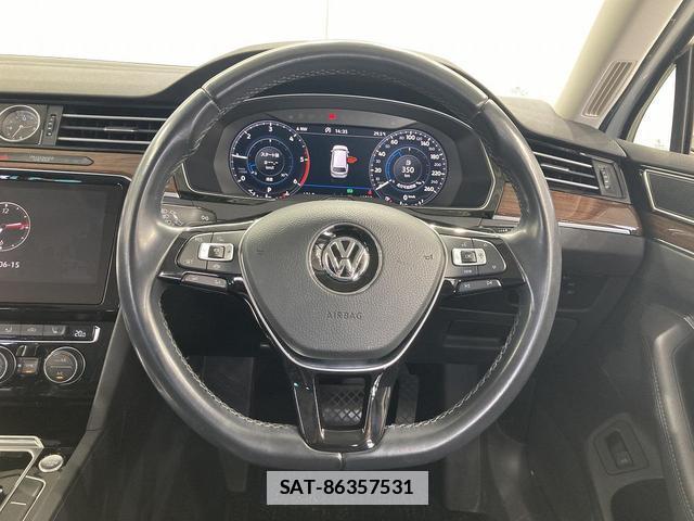 VolksWagen PASSAT VARIANT 2020-11 7811999-3