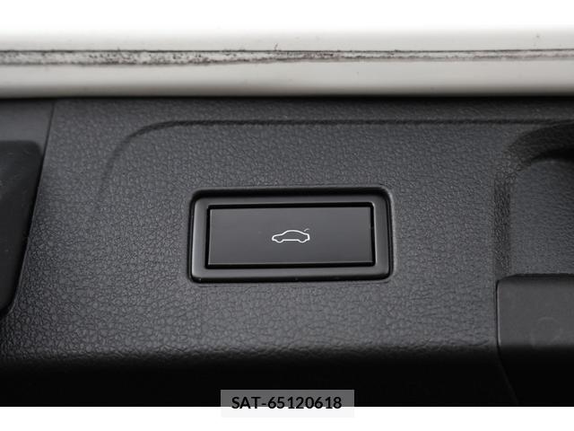 VolksWagen PASSAT VARIANT 2018-04 7818663-15
