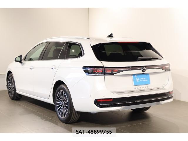 VolksWagen PASSAT 2025-11 7816497-14