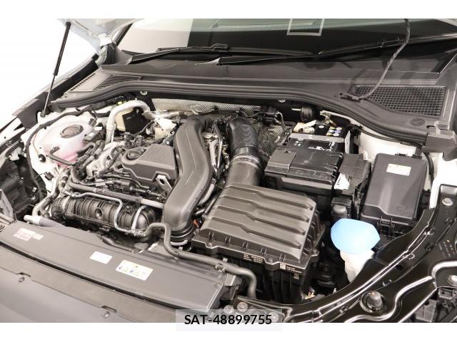 VolksWagen PASSAT 2025-11 7816497-7