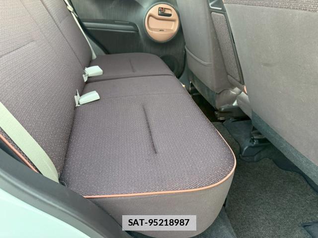 Toyota PASSO 2011-12 7811531-12