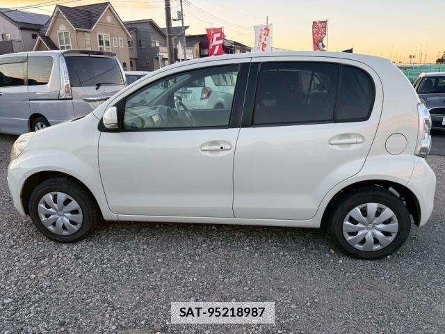 Toyota PASSO 2011-12 7811531-7