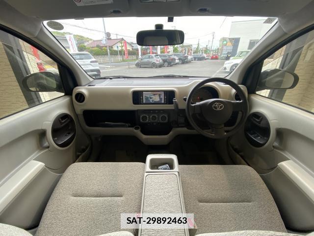 Toyota PASSO 2012-02 7814653-2