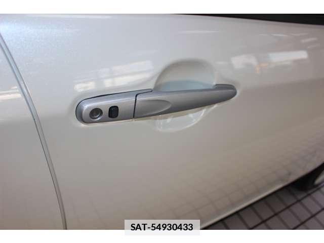 Toyota PASSO 2021-08 7814858-19