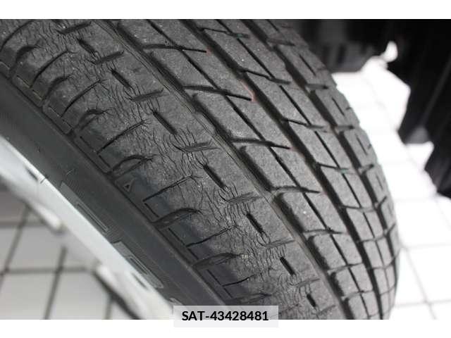 Toyota PASSO 2011-08 7814864-13