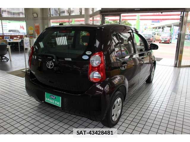 Toyota PASSO 2011-08 7814864-7
