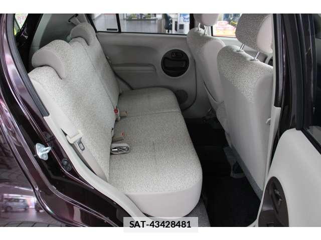 Toyota PASSO 2011-08 7814864-9