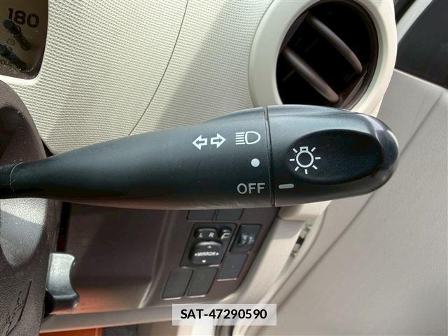 Toyota PASSO 2012-01 7815417-8