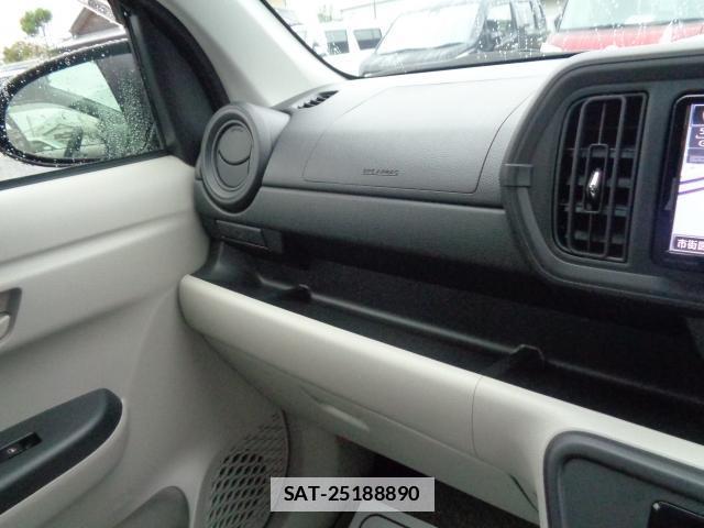 Toyota PASSO 2016-05 7817048-14