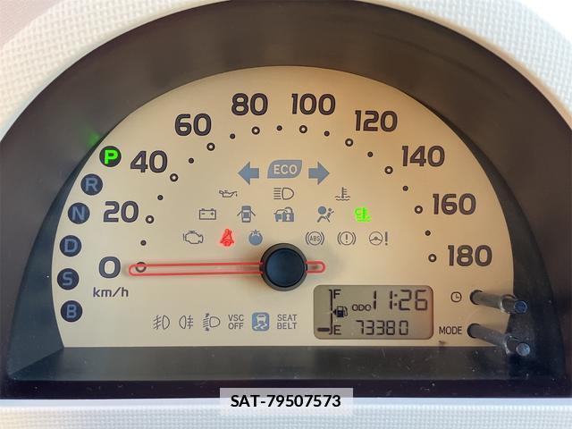 Toyota PASSO 2012-01 7818751-2