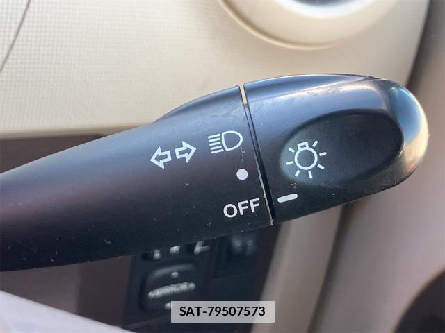 Toyota PASSO 2012-01 7818751-9