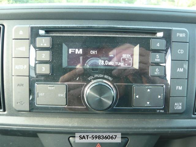 Toyota PASSO 2017-09 7818798-4