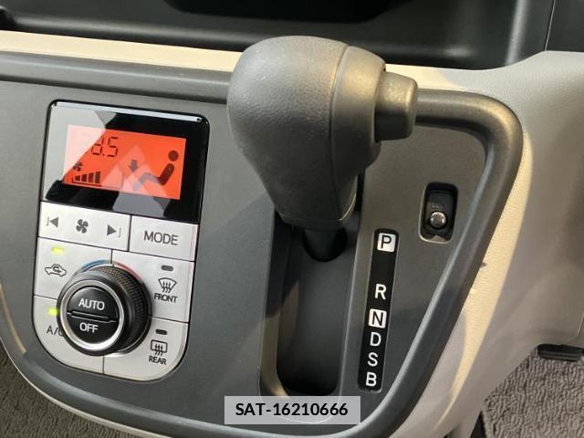 Toyota PASSO 2022-10 7818912-17