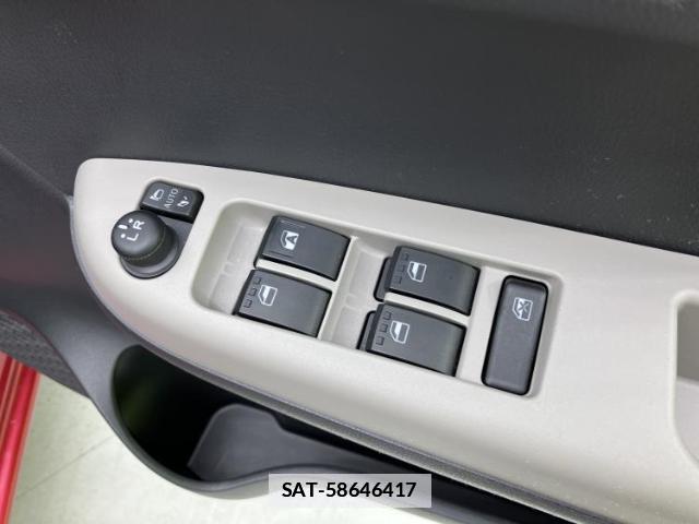 Toyota PASSO 2017-07 7821566-7