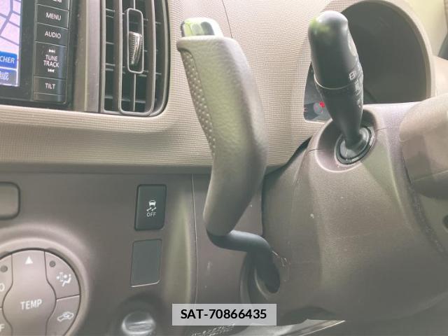 Toyota PASSO 2015-02 7822416-17