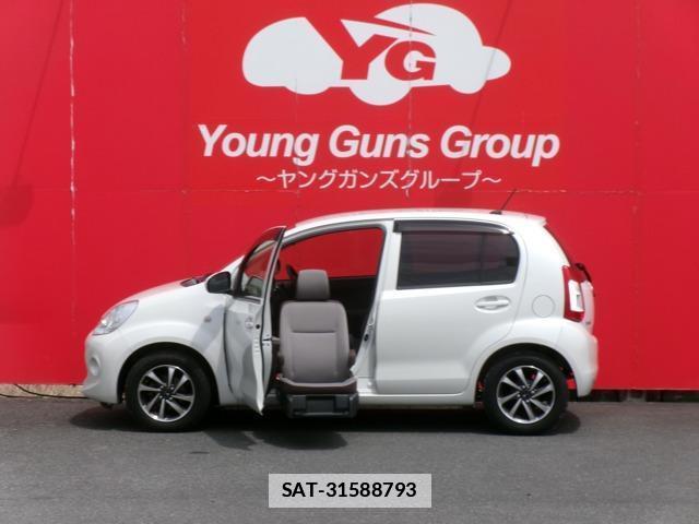 Toyota PASSO 2015-08 7823301-0