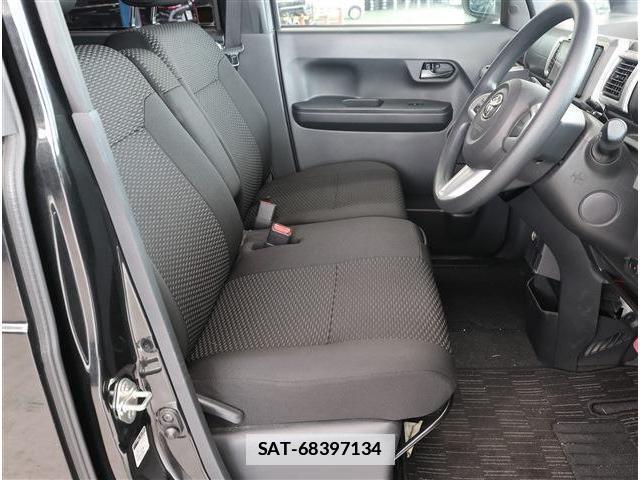 Toyota Pixis Mega 2021-05 7811874-12