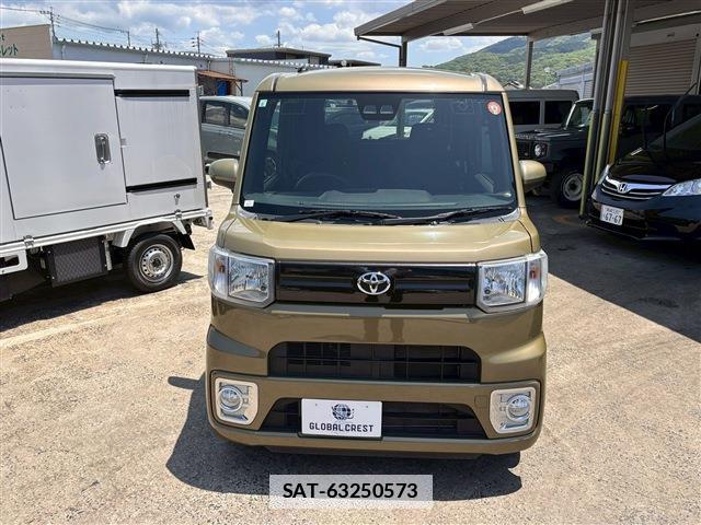 Toyota Pixis Mega 2022-07 7812391-9