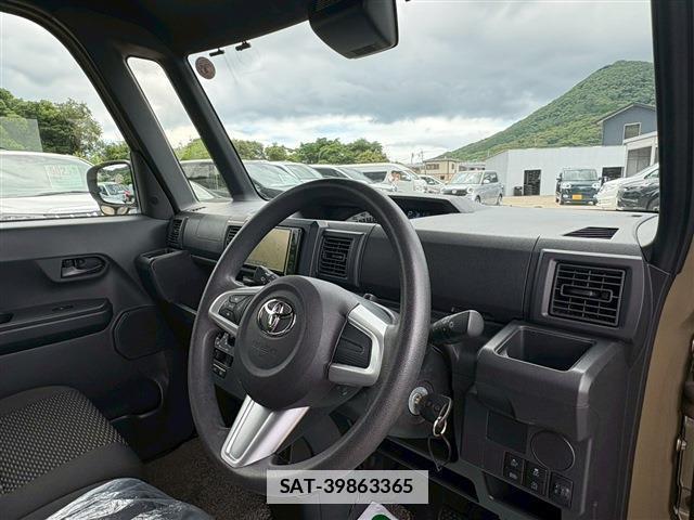 Toyota Pixis Mega 2022-07 7812395-17