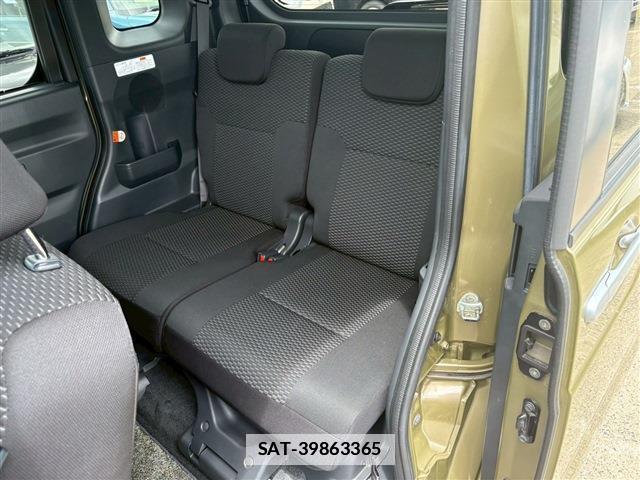 Toyota Pixis Mega 2022-07 7812395-5