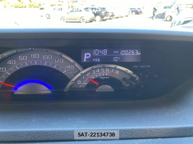 Toyota Pixis Mega 2018-01 7814641-11