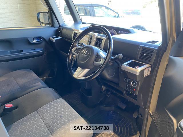 Toyota Pixis Mega 2018-01 7814641-14