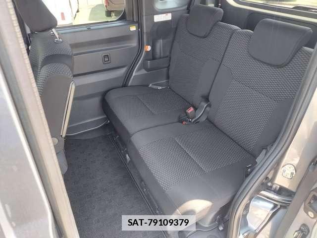 Toyota Pixis Mega 2021-03 7816005-6