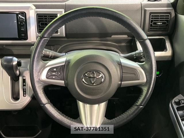 Toyota Pixis Mega 2015-12 7818563-10